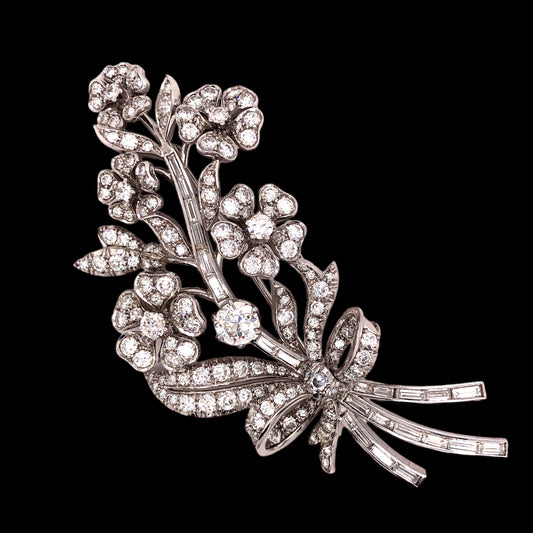 ANTIQUE LARGE PLATINUM DIAMOND BROOCH
