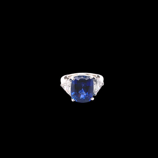 8CTS SAPPHIRE & DIAMOND RING, SRI LANKA NO HEAT