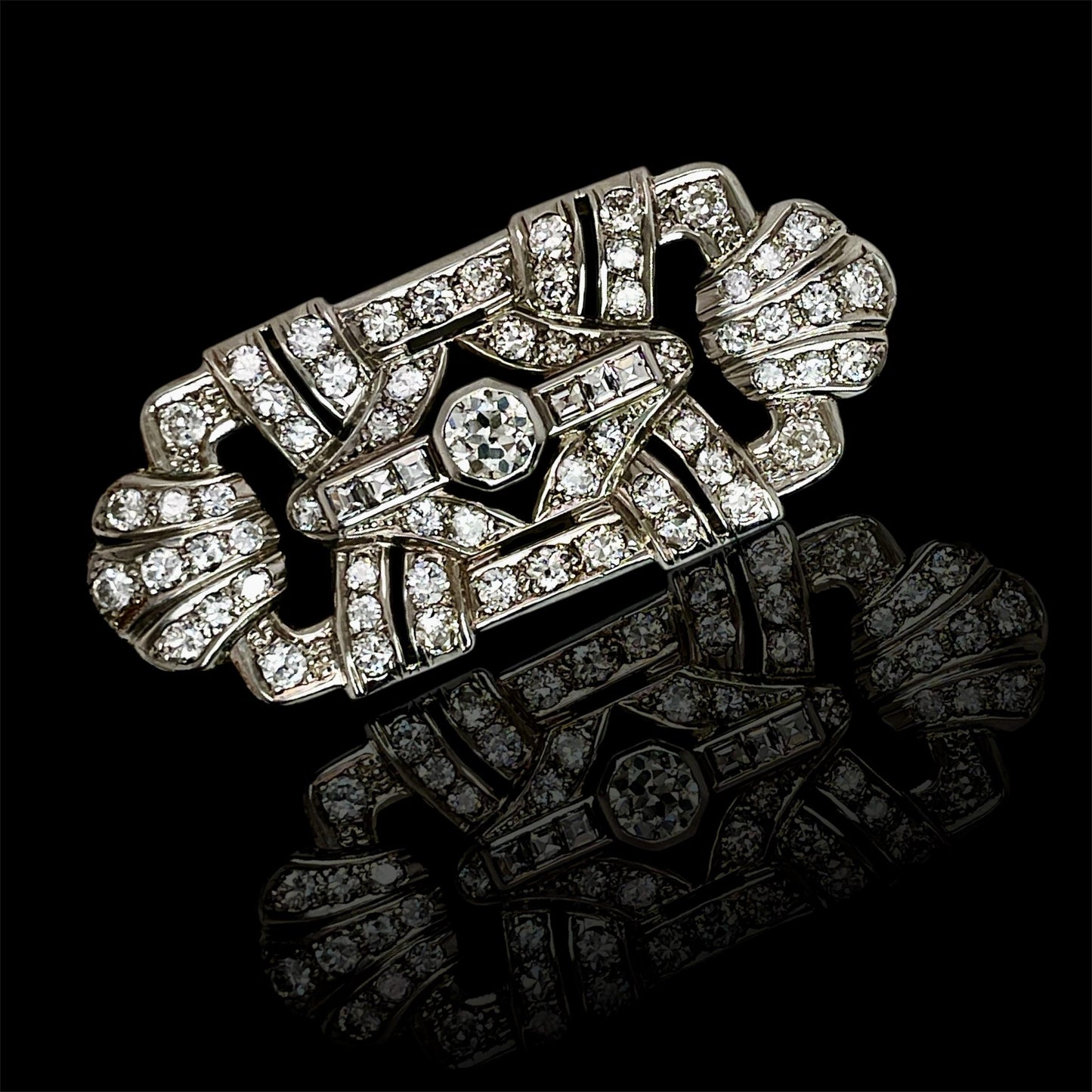 Art Deco Diamond Brooch 63Dia
