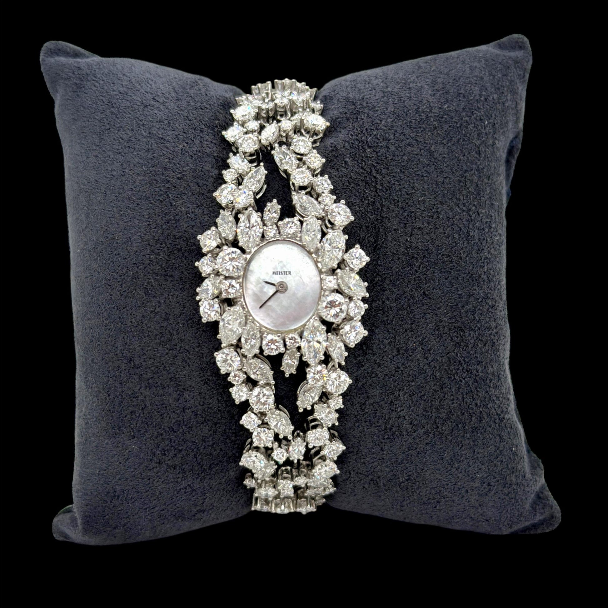 Meister Vintage Diamond 18K White Gold Bracelet Ladies Watch 185Dia:14.66cts